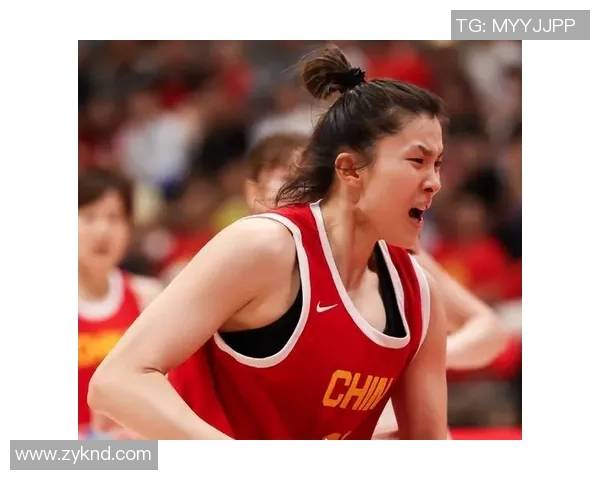 女篮热身赛首发阵容揭秘罗欣棫与翟若云对决黄思静因新身份未能入选