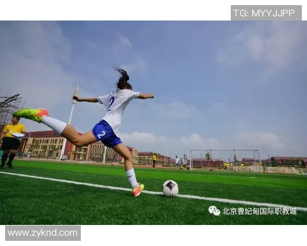 武汉足球学校培养未来足球明星助力青少年成长与发展