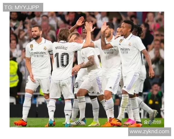 曼联与皇马巅峰对决谁能在欧冠赛场书写新的传奇